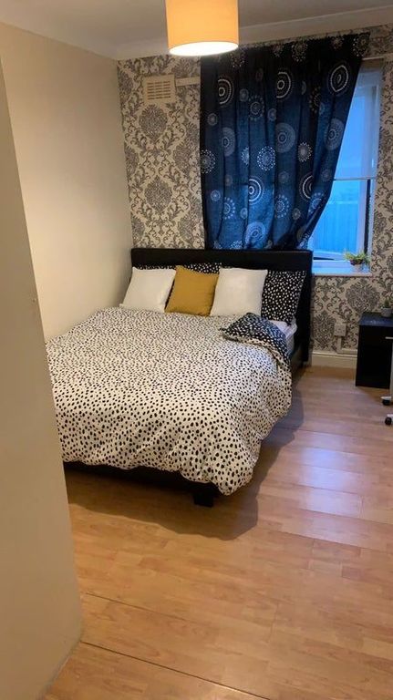Room to rent in Creek Road, London SE8, £750 pcm