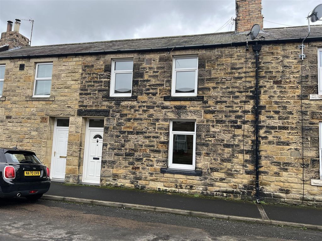 2 bed terraced house to rent in Queen Street, Alnwick NE66, £695 pcm