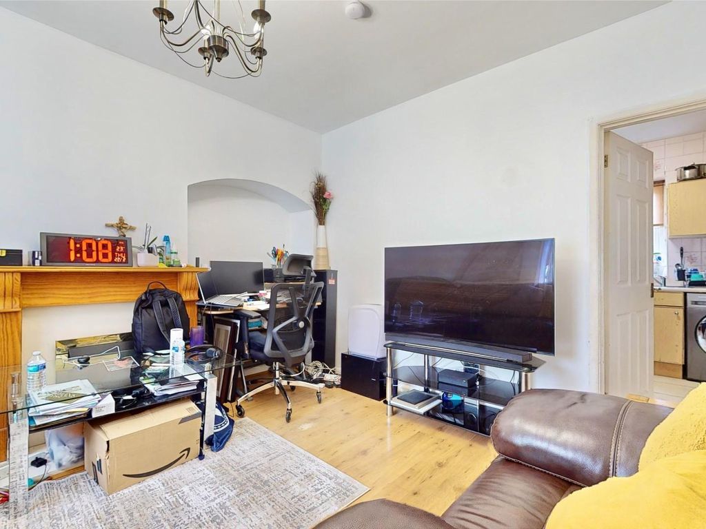 2 bed terraced house for sale in Valence Circus, Dagenham RM8, £350,000