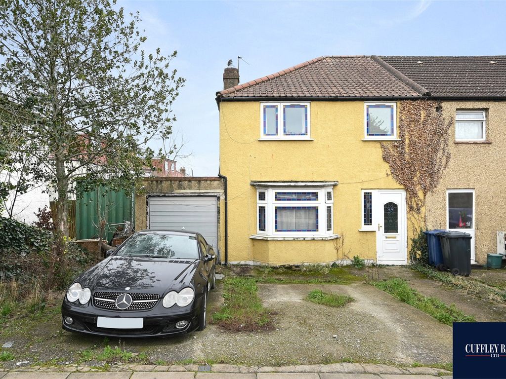 3 bed end terrace house for sale in Hillbeck Way, Greenford, Middlesex UB6, £583,000