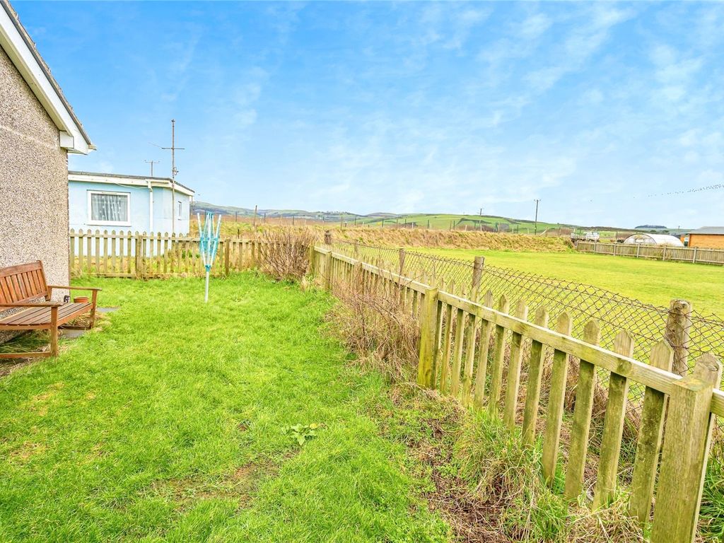 2 bed bungalow for sale in Caegwylan, Borth, Ceredigion SY24, £155,000