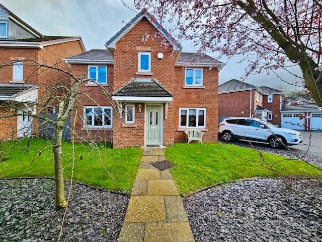 4 bed detached house to rent in Covington Drive, St. Helens WA9, £1,395 pcm