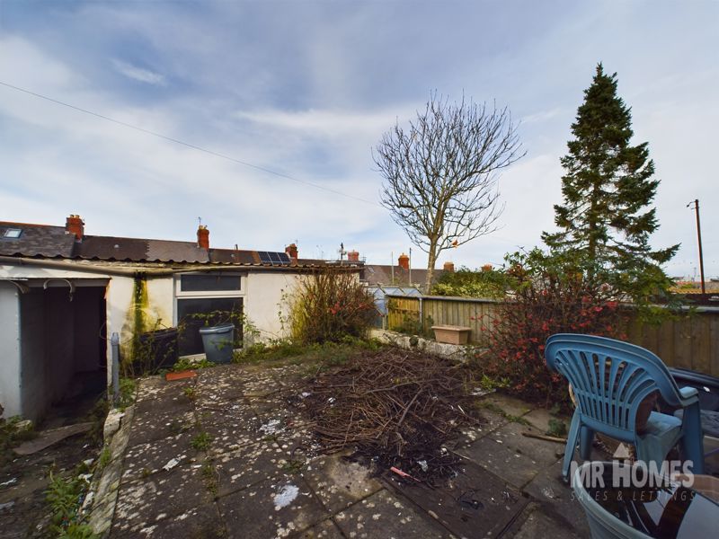 2 bed terraced house for sale in Phylllis Street, Barry Island, Barry. CF62, £185,000