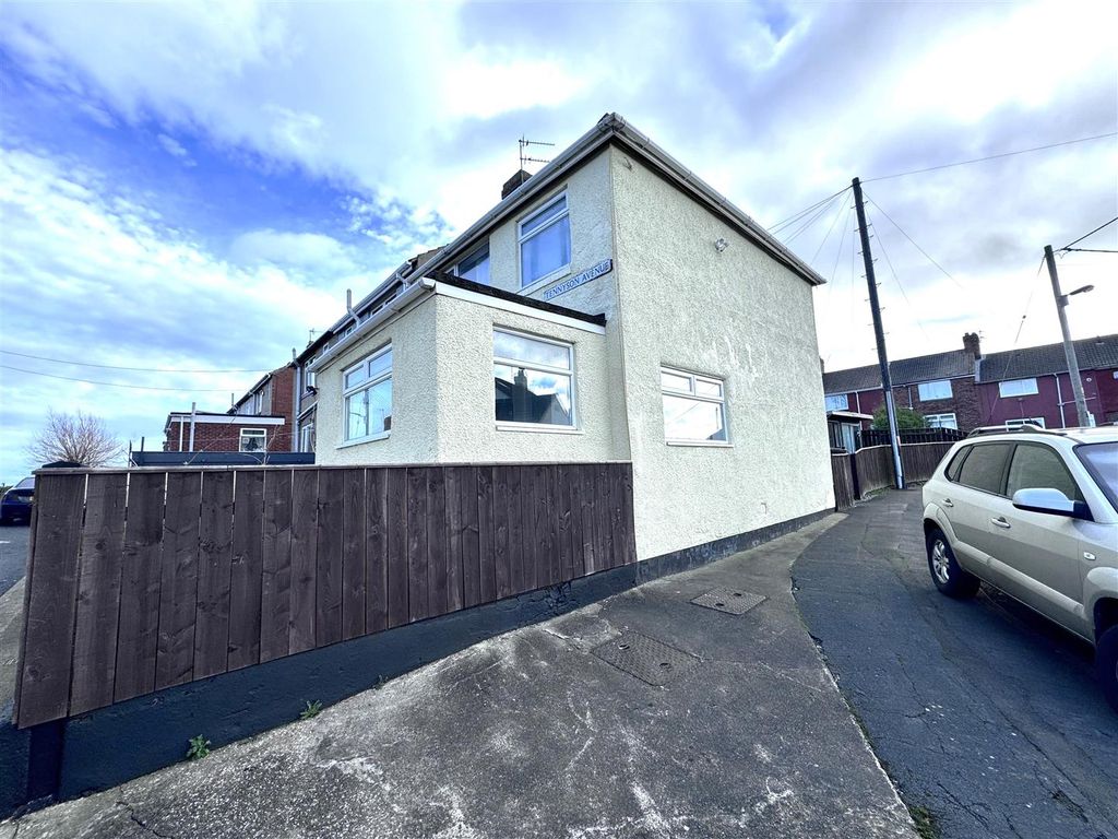 2 bed end terrace house for sale in Tennyson Avenue, Blackhall Colliery, Hartlepool TS27, £67,000