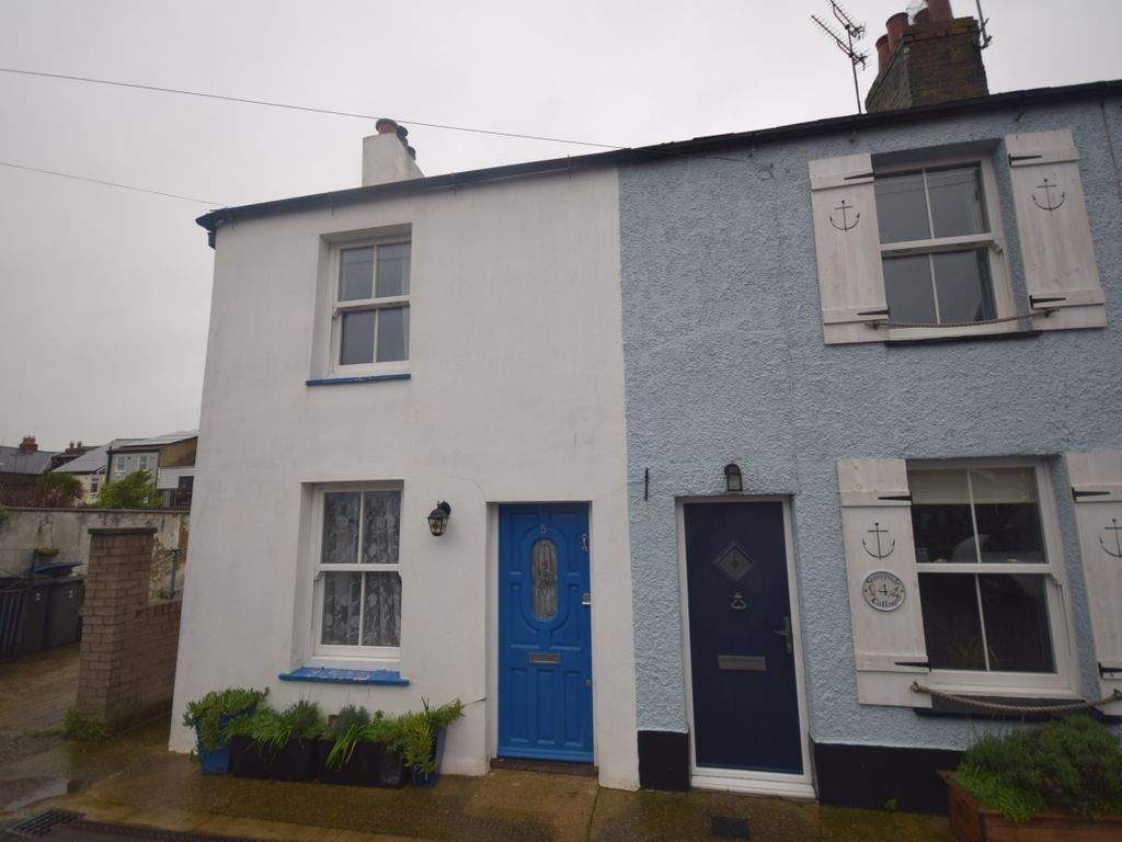 1 bed end terrace house to rent in Anchor Lane, West Street, Deal CT14, £875 pcm