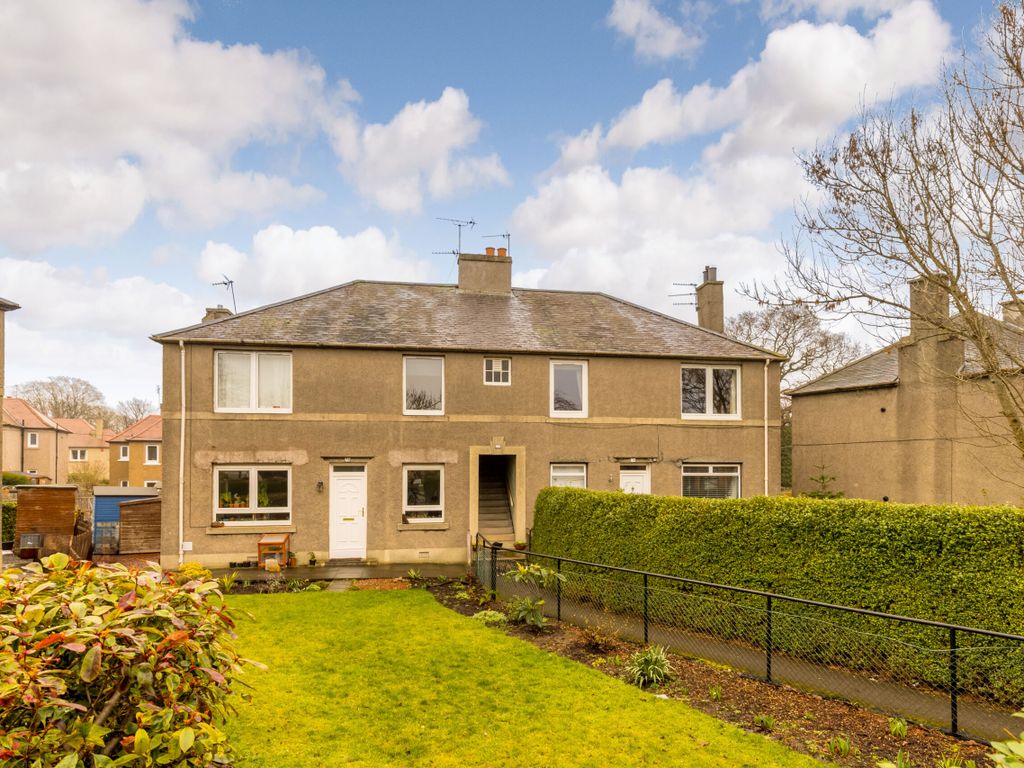 2 bed flat for sale in 76 (1F1) Warriston Road, Warriston EH7, £215,000