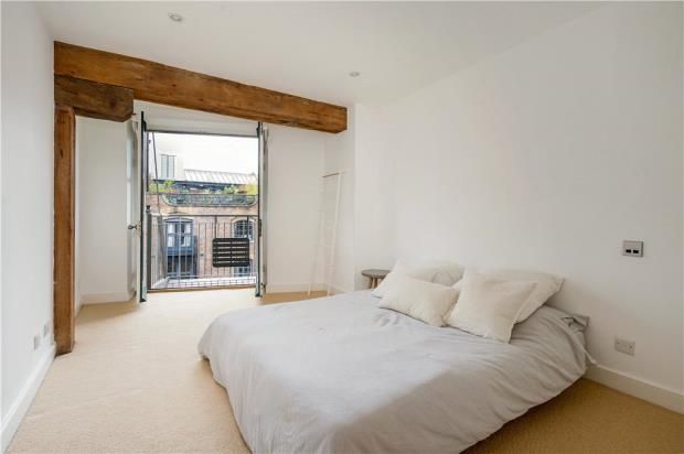 2 bed flat for sale in Vogans Mill Wharf, 17 Mill Street, London SE1, £1,150,000