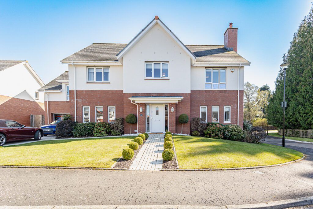 5 bed detached house for sale in Ardnablane, Dunblane FK15, £795,000