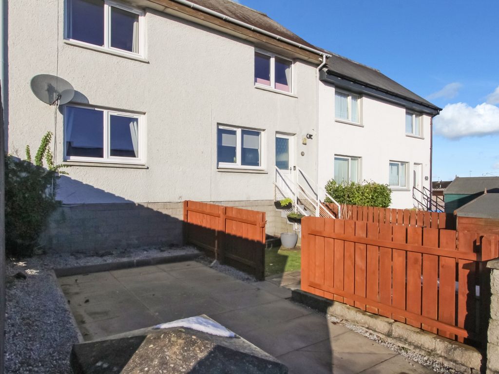 3 bed terraced house for sale in 4 Braehead, Bridge Of Don, Aberdeen AB22, £180,000