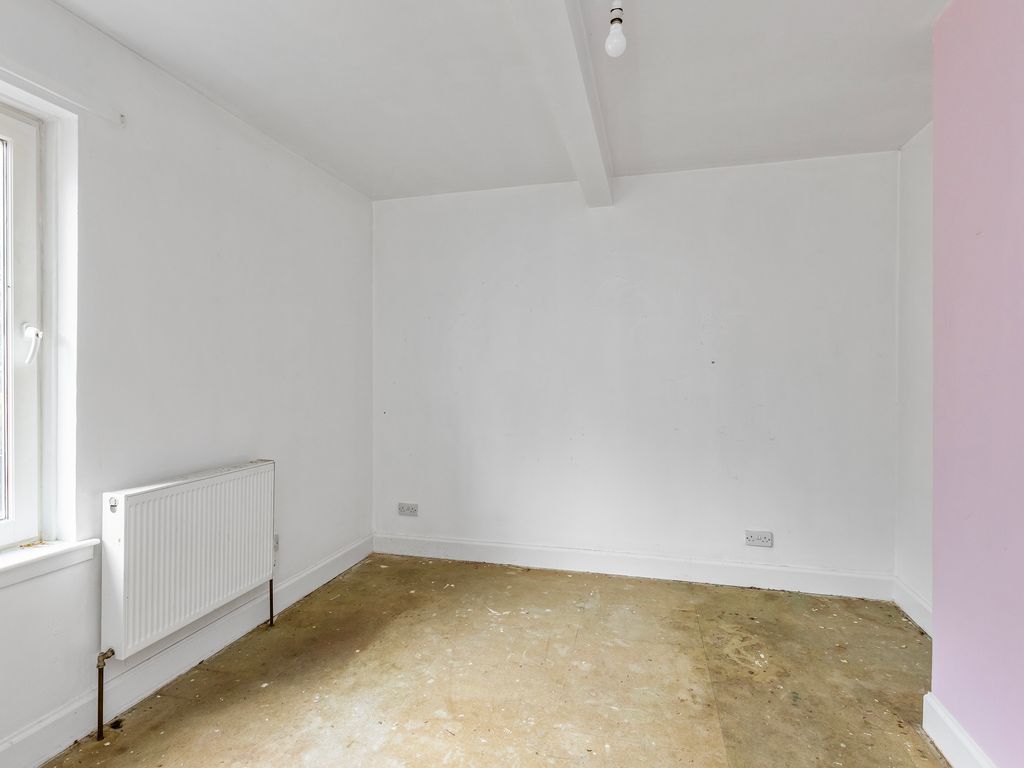 2 bed flat for sale in 1 Hilltown Terrace, Woolmet EH22, £95,000
