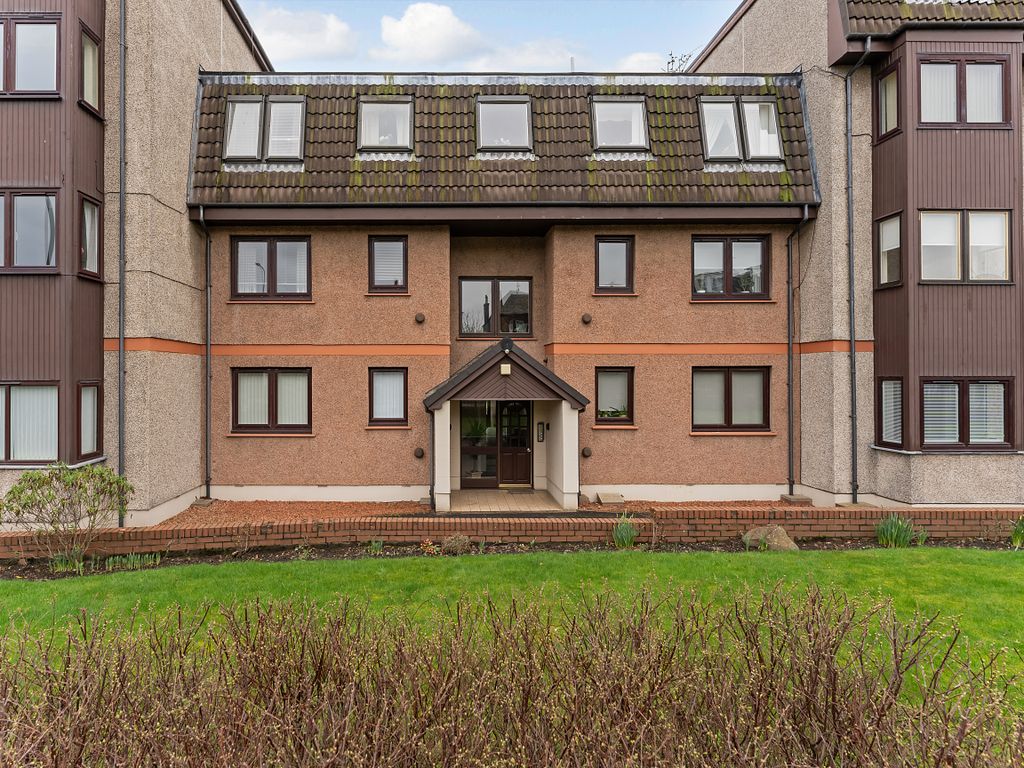 2 bed flat for sale in 52/3 Moira Terrace, Craigentinny, Edinburgh EH7, £185,000