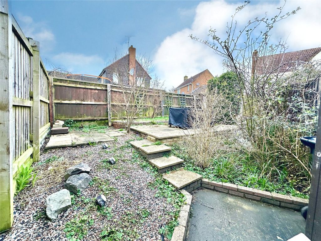 1 bed terraced house for sale in Woollaton Close, Grange Park, Swindon SN5, £180,000