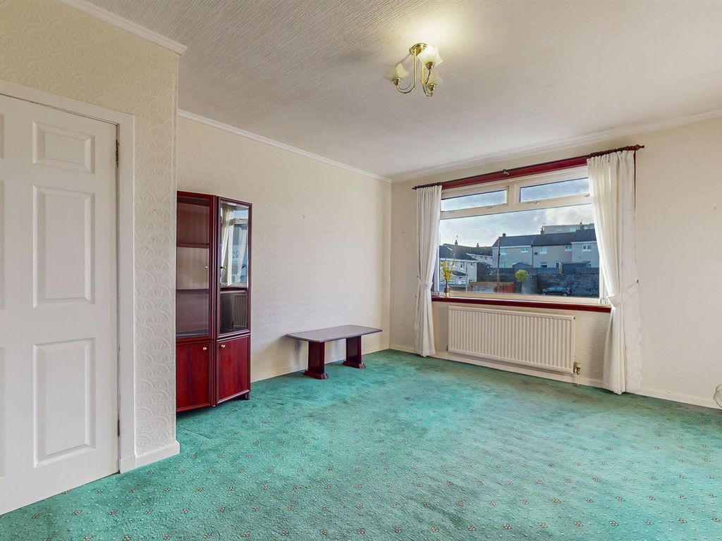 2 bed flat for sale in Freelands Road, Old Kilpatrick, Glasgow G60, £94,995