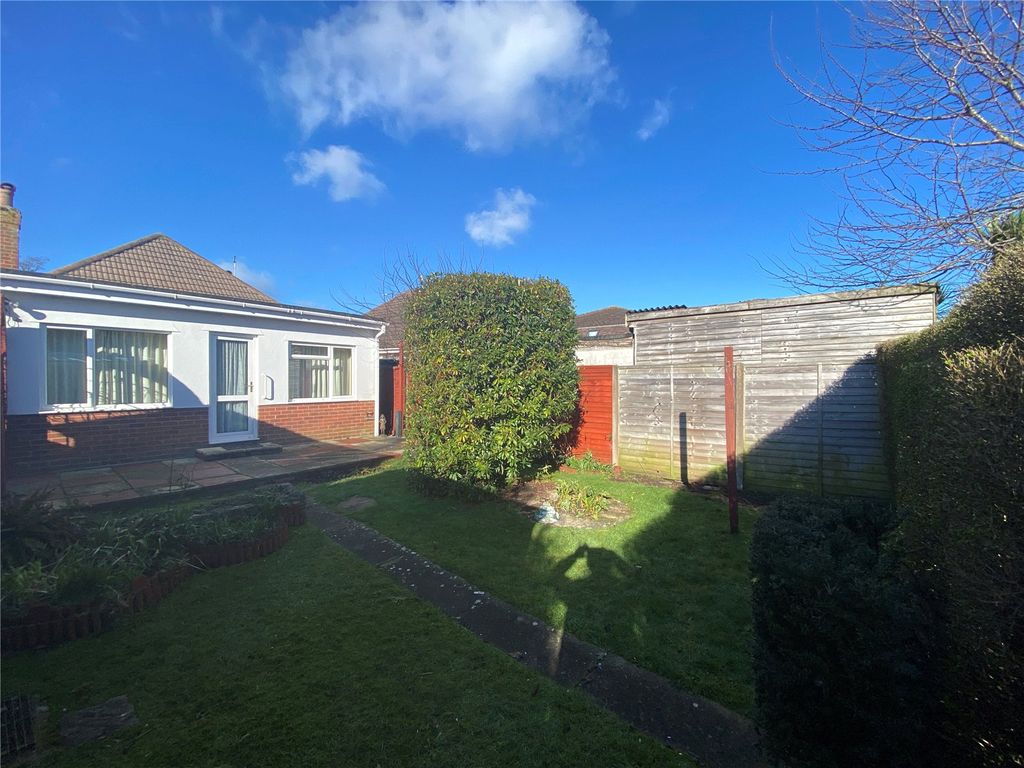 Bungalow for sale in Kinson Road, Kinson, Bournemouth, Dorset BH10, £325,000