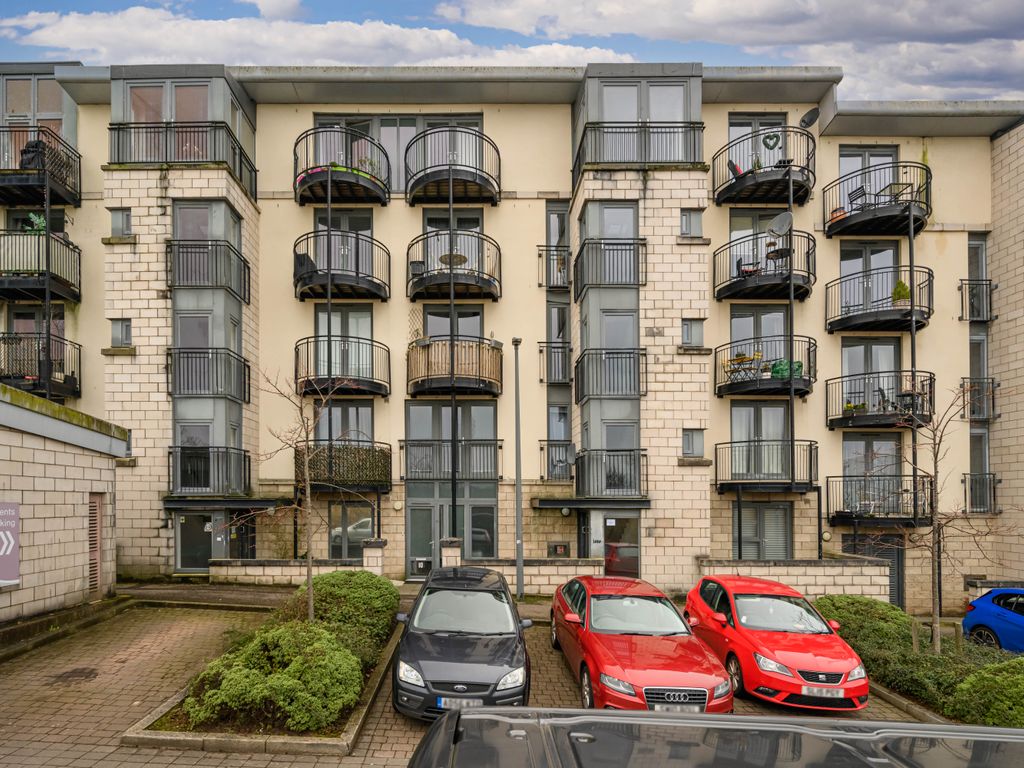 2 bed flat for sale in 8/2 Colonsay Way, Edinburgh EH5, £175,000