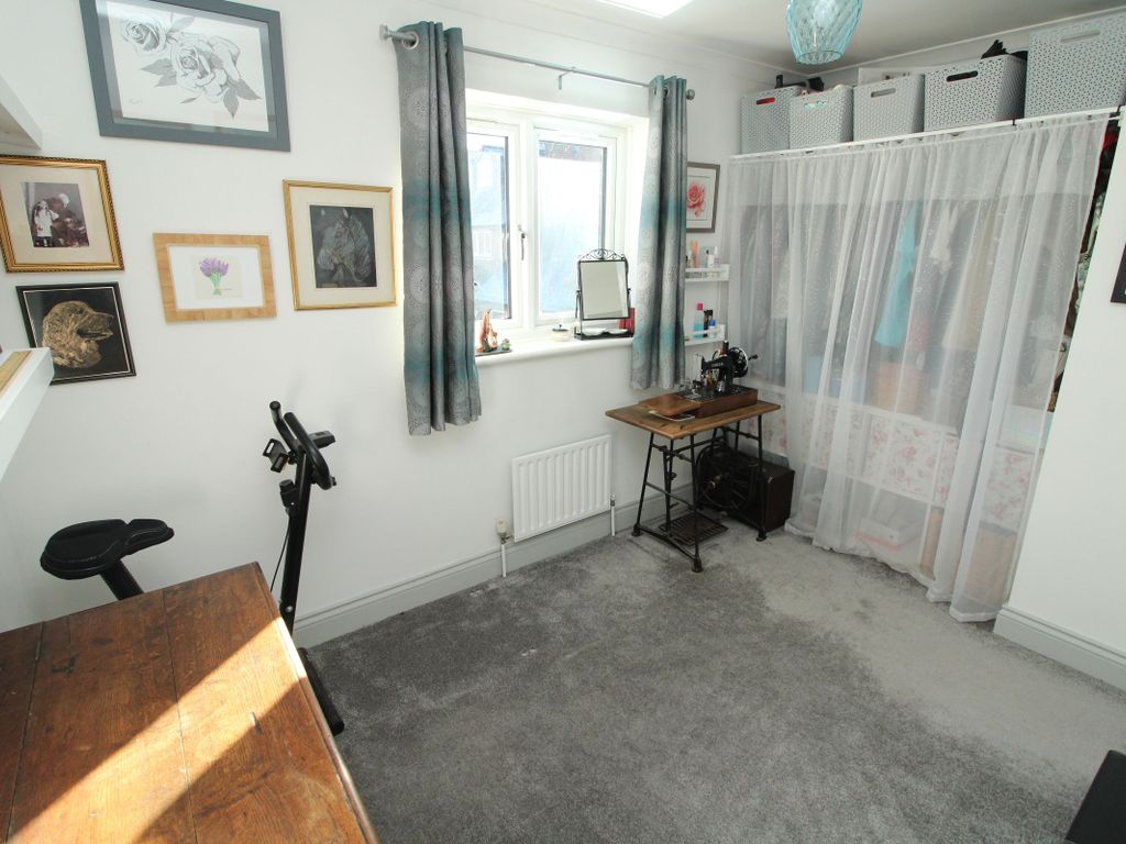 4 bed detached house for sale in Hanslope Road, Castlethorpe, Milton Keynes MK19, £550,000