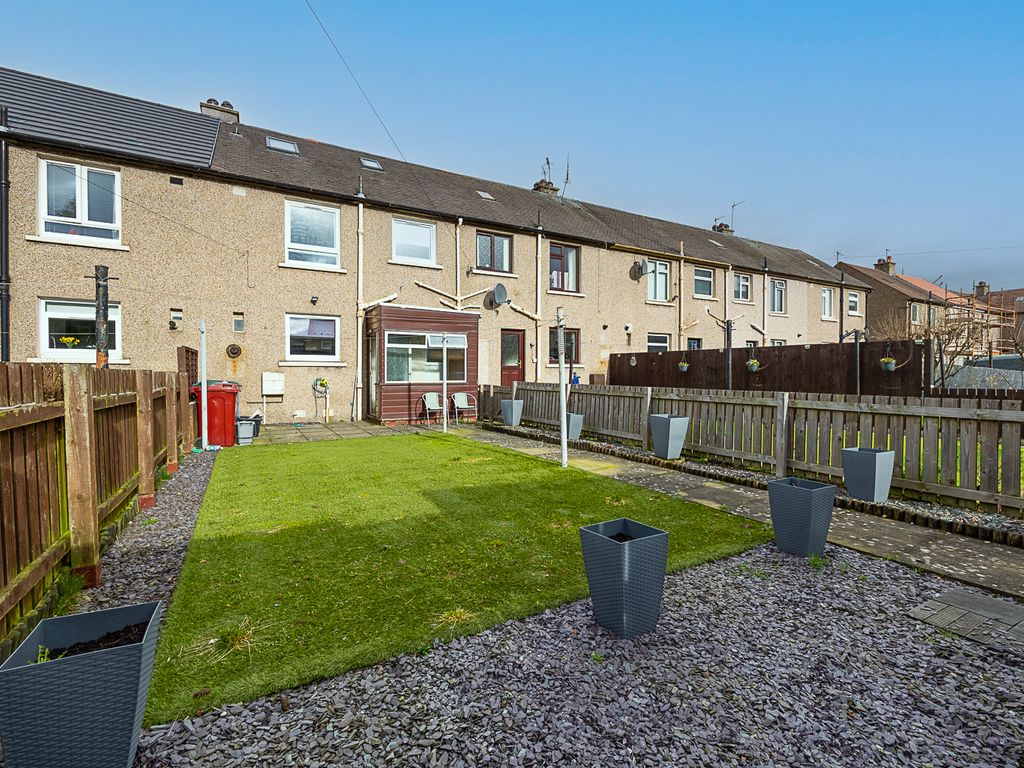 2 bed terraced house for sale in Overton Road, Grangemouth, Falkirk FK3, £100,000