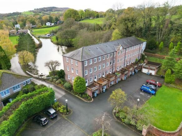 4 bed mews for sale in Wards Lane, Congleton CW12, £335,000