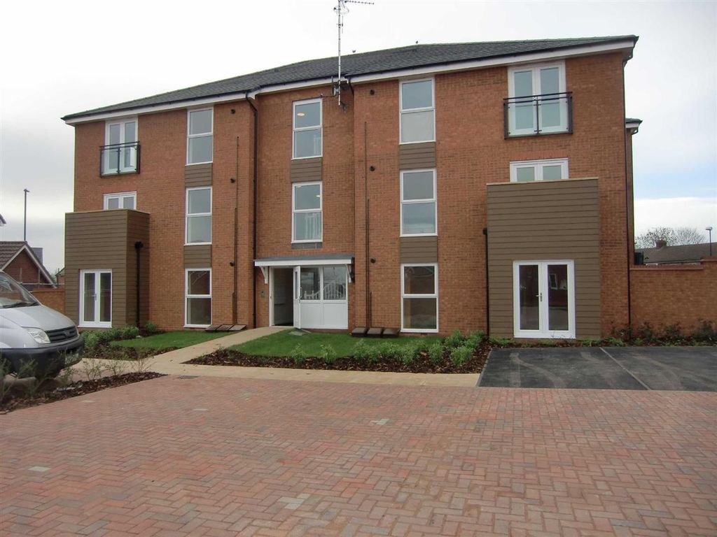 1 bed flat to rent in Cadet Close, Stoke CV3, £795 pcm