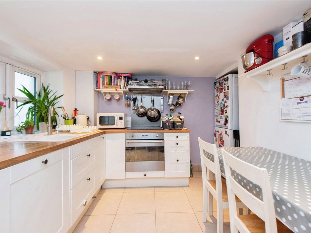 2 bed detached house for sale in Park Road, Kingston Upon Thames KT2, £700,000