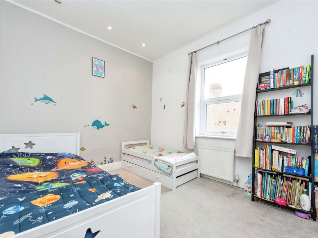 2 bed detached house for sale in Park Road, Kingston Upon Thames KT2, £700,000