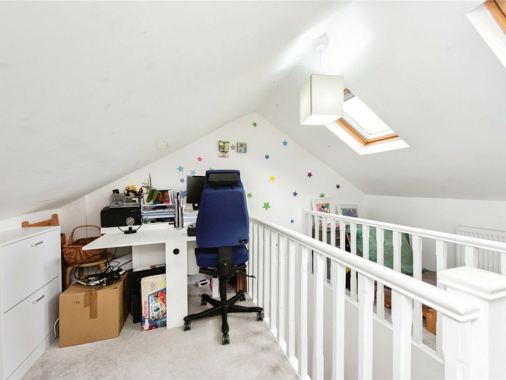 2 bed detached house for sale in Park Road, Kingston Upon Thames KT2, £700,000