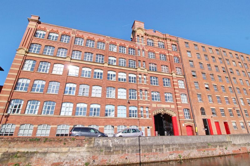 2 bed flat for sale in Royal Mills, Cotton Street, Manchester M4, £350,000