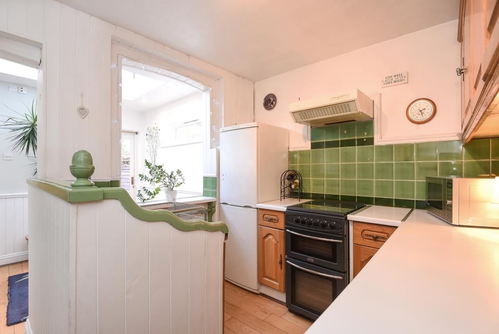 3 bed terraced house for sale in Chesham, Buckinghamshire HP5, £385,000