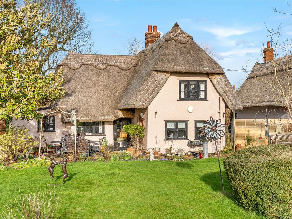 3 bed detached house for sale in Church Lane, White Roding, Dunmow, Essex CM6, £830,000