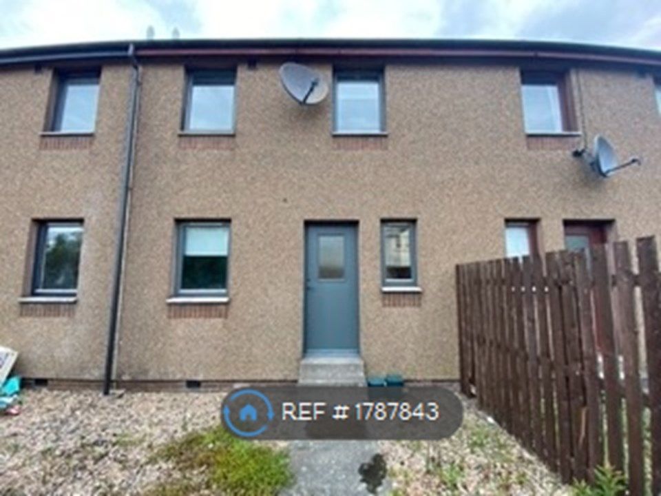 4 bed terraced house to rent in Rosebery Terrace, Stirling FK8, £2,000 pcm