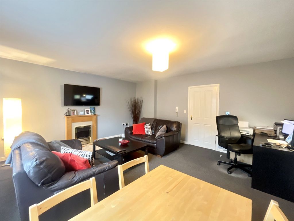 2 bed flat for sale in Rosebud Close, Swalwell NE16, £120,000