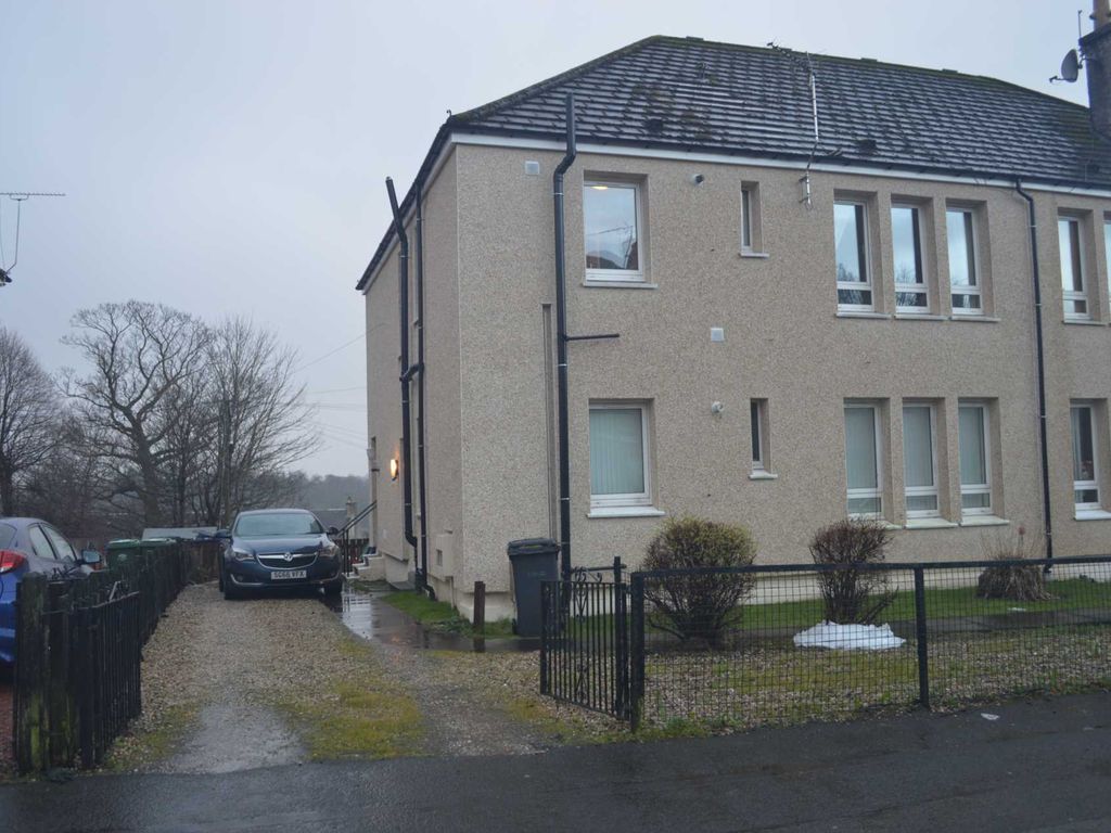 2 bed flat to rent in Calderpark Street, Lochwinnoch PA12, £795 pcm