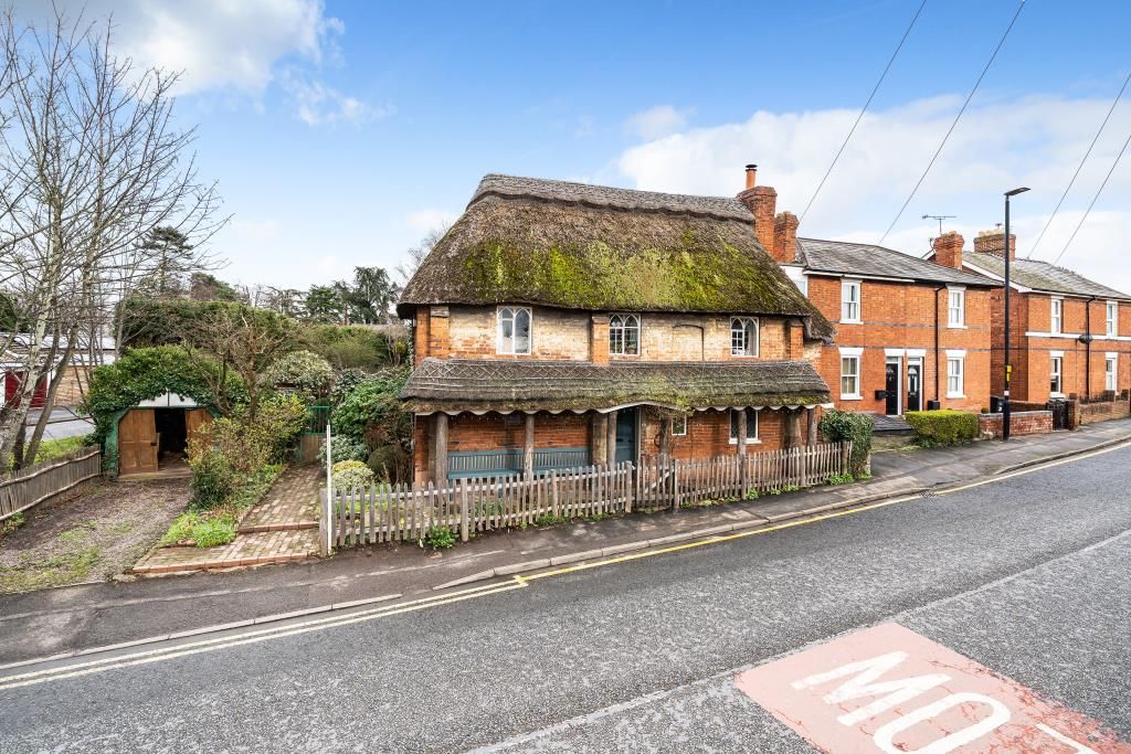 4 bed cottage for sale in Venns Lane, Hereford HR1, £375,000