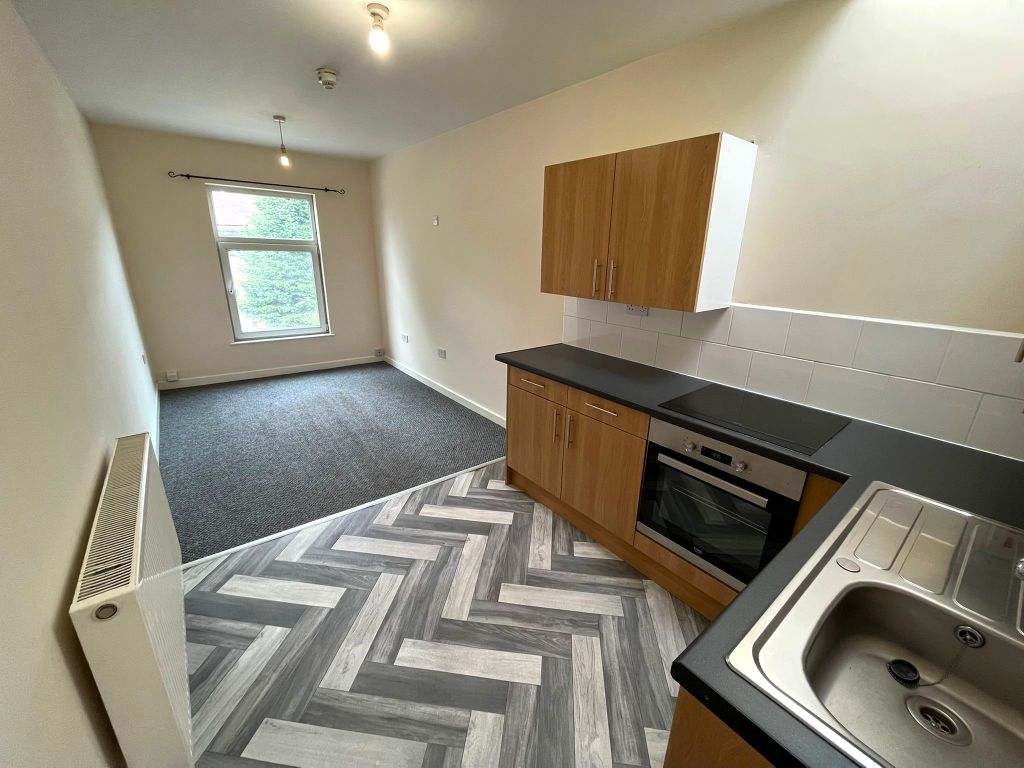 1 bed flat to rent in King Street, Alfreton, Derbyshire DE55, £575 pcm