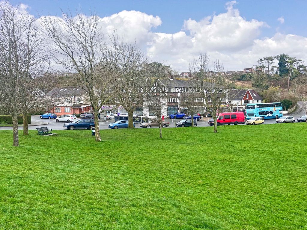 1 bed flat for sale in Mackie Avenue, Brighton BN1, £180,000