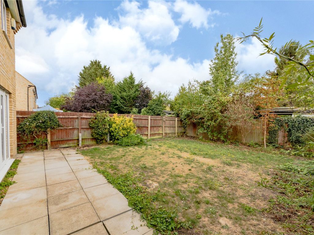 4 bed detached house for sale in Wellbrook Way, Girton, Cambridge, Cambridgeshire CB3, £625,000