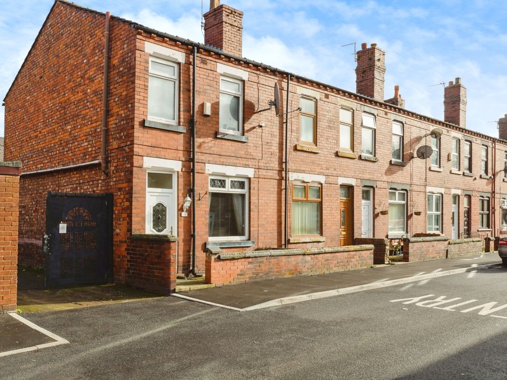 3 bed terraced house for sale in Arundel Street, Newtown, Wigan WN5, £99,995