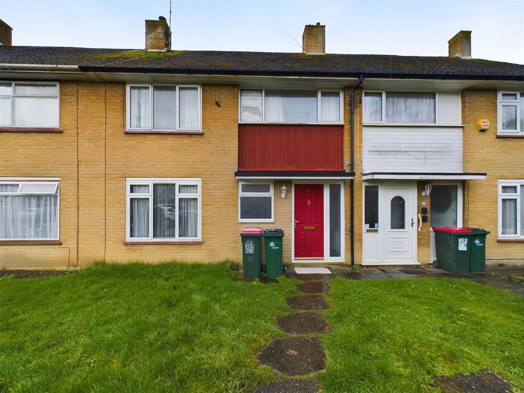 3 bed terraced house for sale in Barrington Road, Crawley RH10, £350,000
