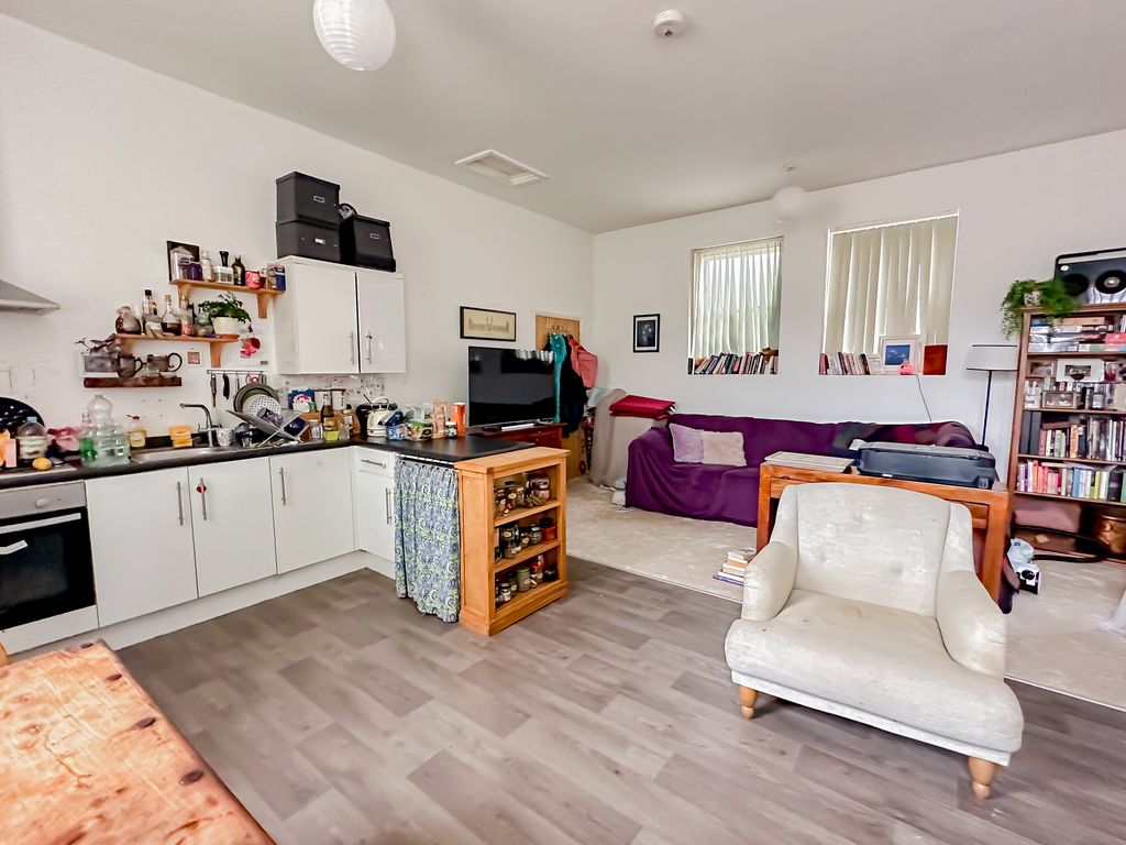 2 bed flat for sale in Bramble Street, Derby DE1, £120,000
