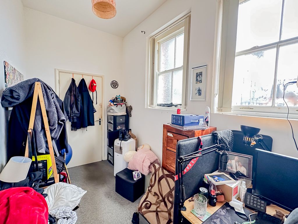 2 bed flat for sale in Bramble Street, Derby DE1, £120,000