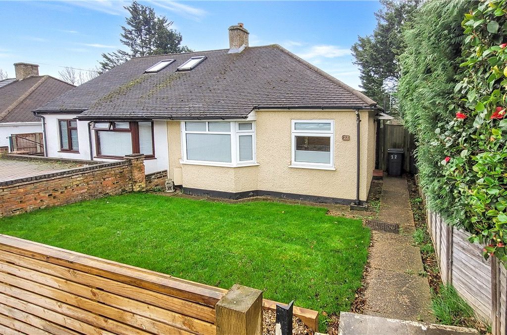 2 bed bungalow for sale in Augustine Road, St Paul's Cray, Kent BR5, £350,000