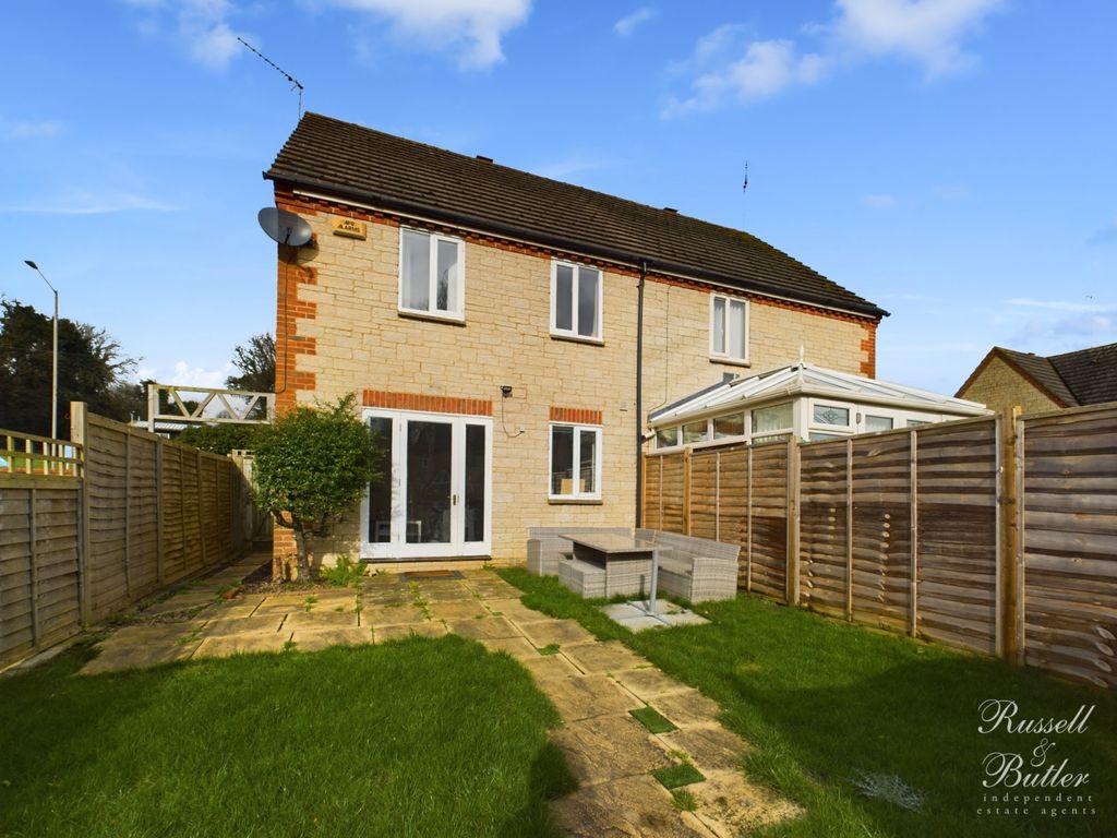 3 bed semi-detached house for sale in Wharfside Place, Buckingham MK18, £319,995