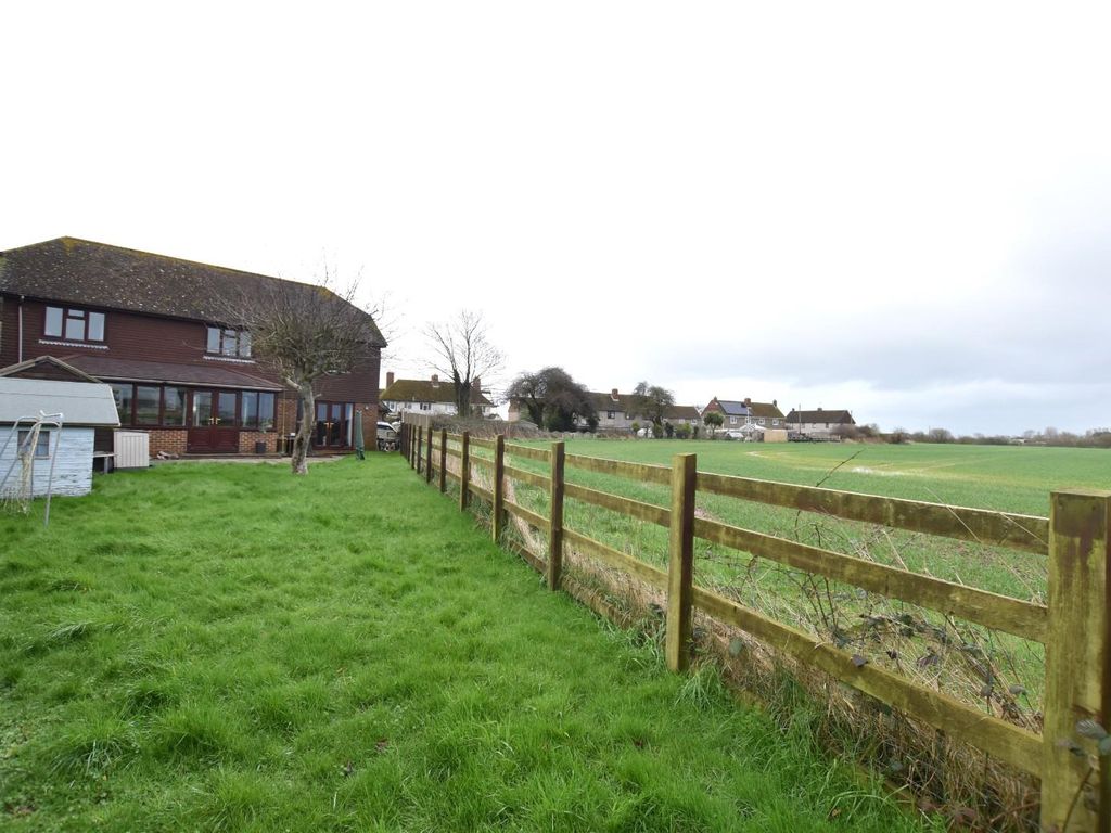 4 bed detached house for sale in Wade Close, St. Mary In The Marsh, Romney Marsh TN29, £450,000