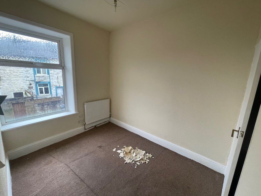2 bed terraced house to rent in Smith Street, Nelson, Lancashire BB9, £450 pcm