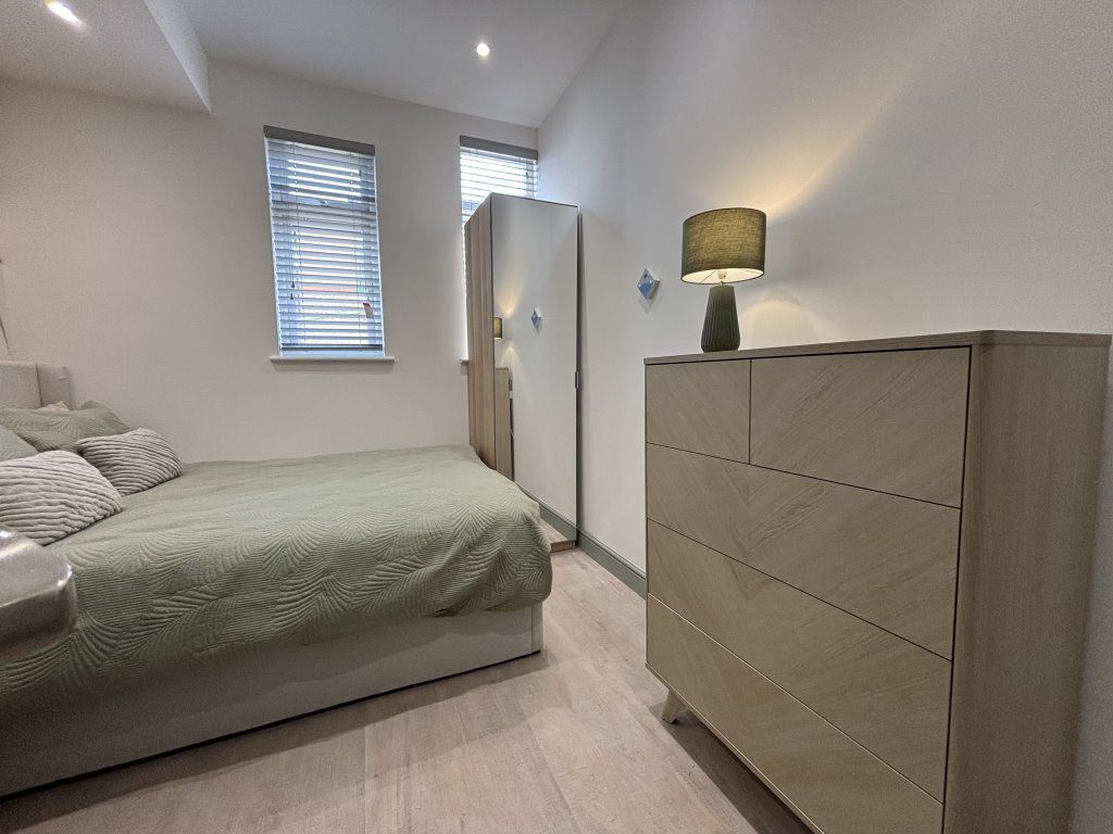 Room to rent in Room C, 132 Belsive Avenue, Woodston PE2, £650 pcm