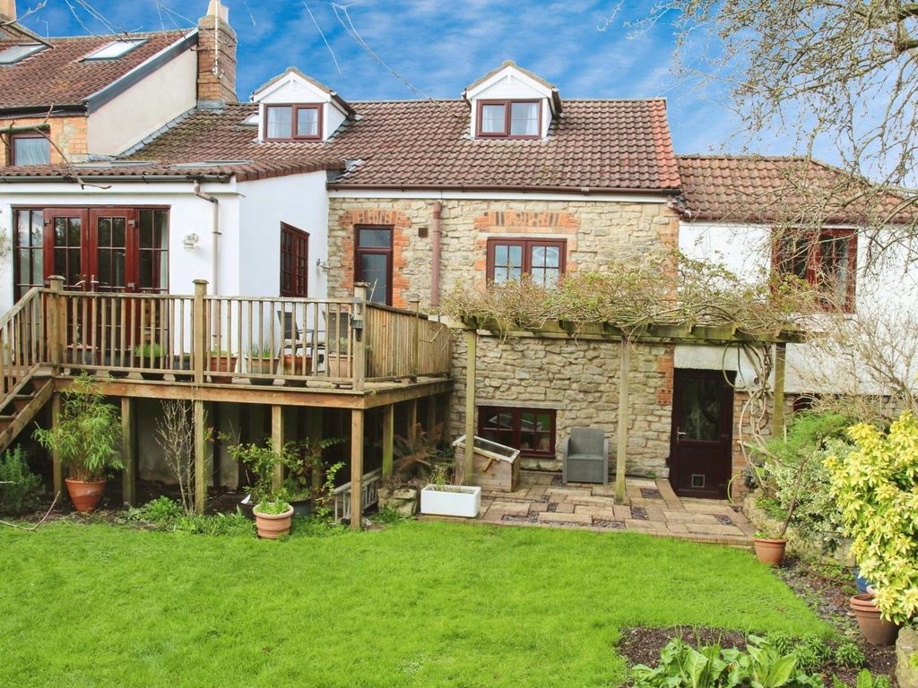 4 bed end terrace house for sale in Albert Road, Keynsham, Bristol BS31, £660,000