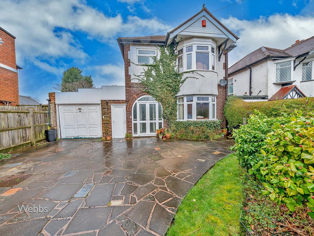 3 bed detached house for sale in Pelsall Road, Brownhills, Walsall WS8, £315,000
