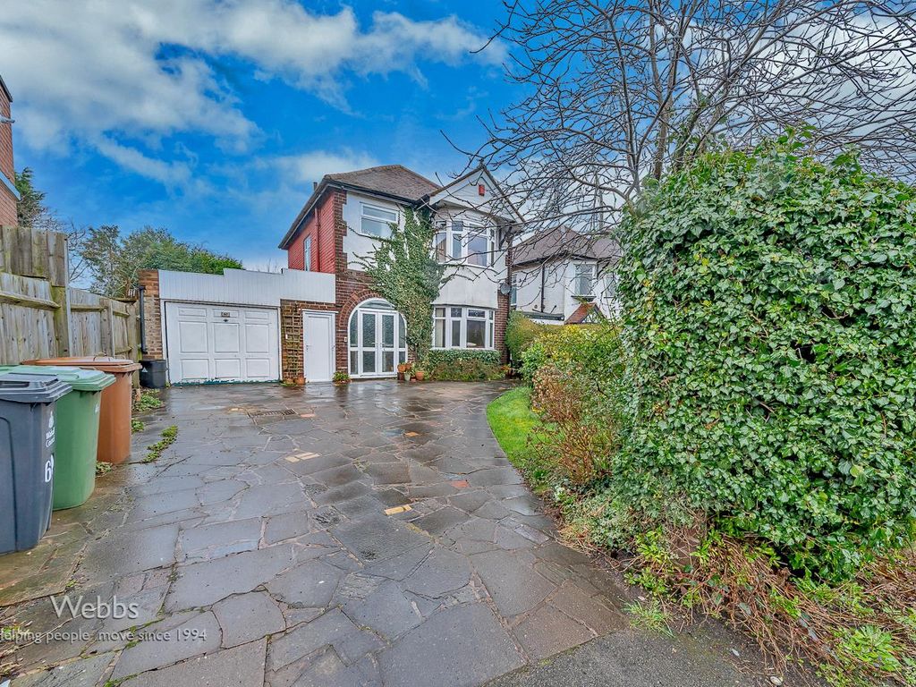 3 bed detached house for sale in Pelsall Road, Brownhills, Walsall WS8, £315,000