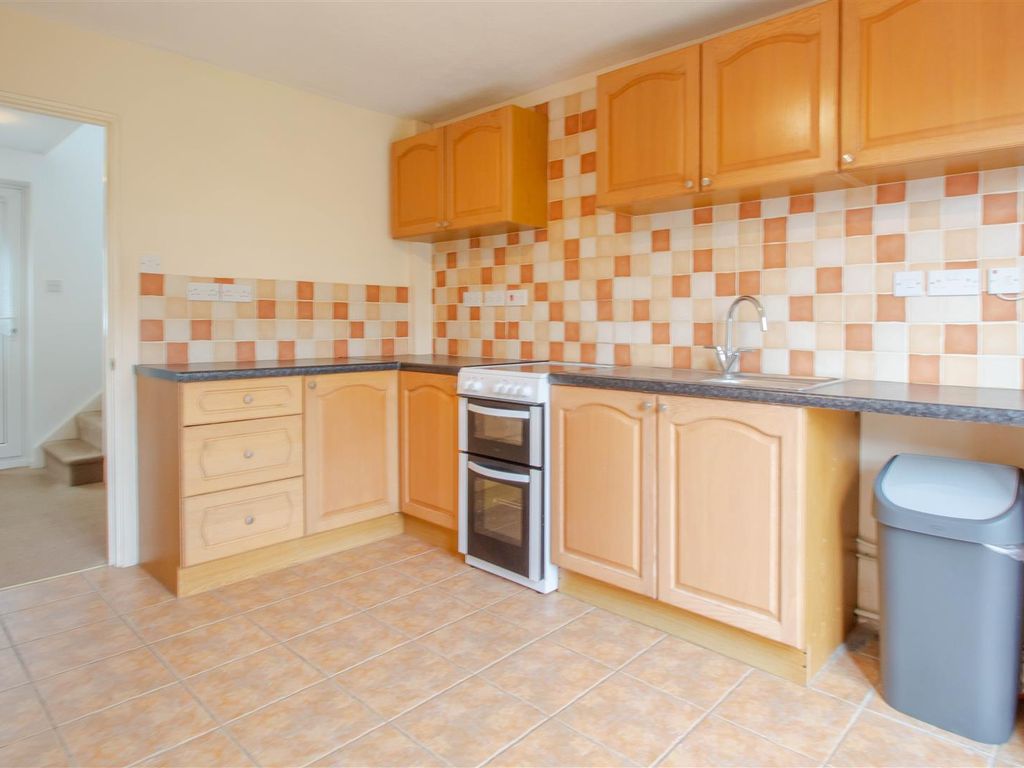 3 bed terraced house to rent in Stanton Place, Haverhill CB9, £1,150 pcm