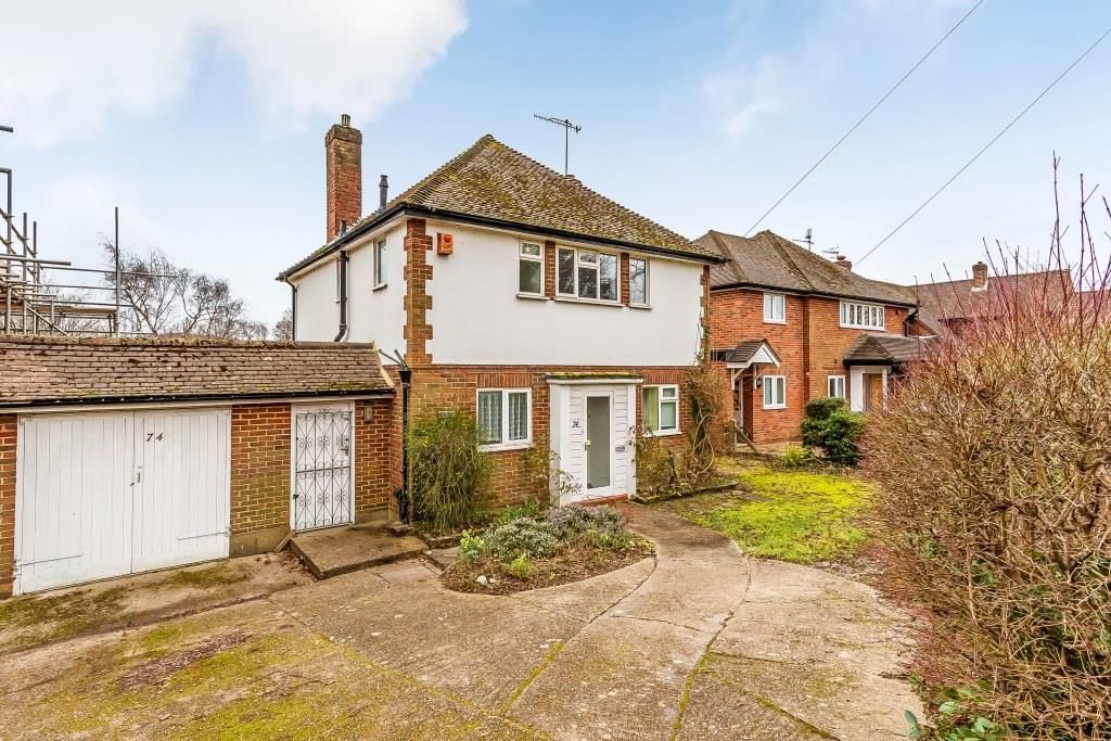 3 bed property for sale in Ashcombe Road, Dorking RH4, £895,000